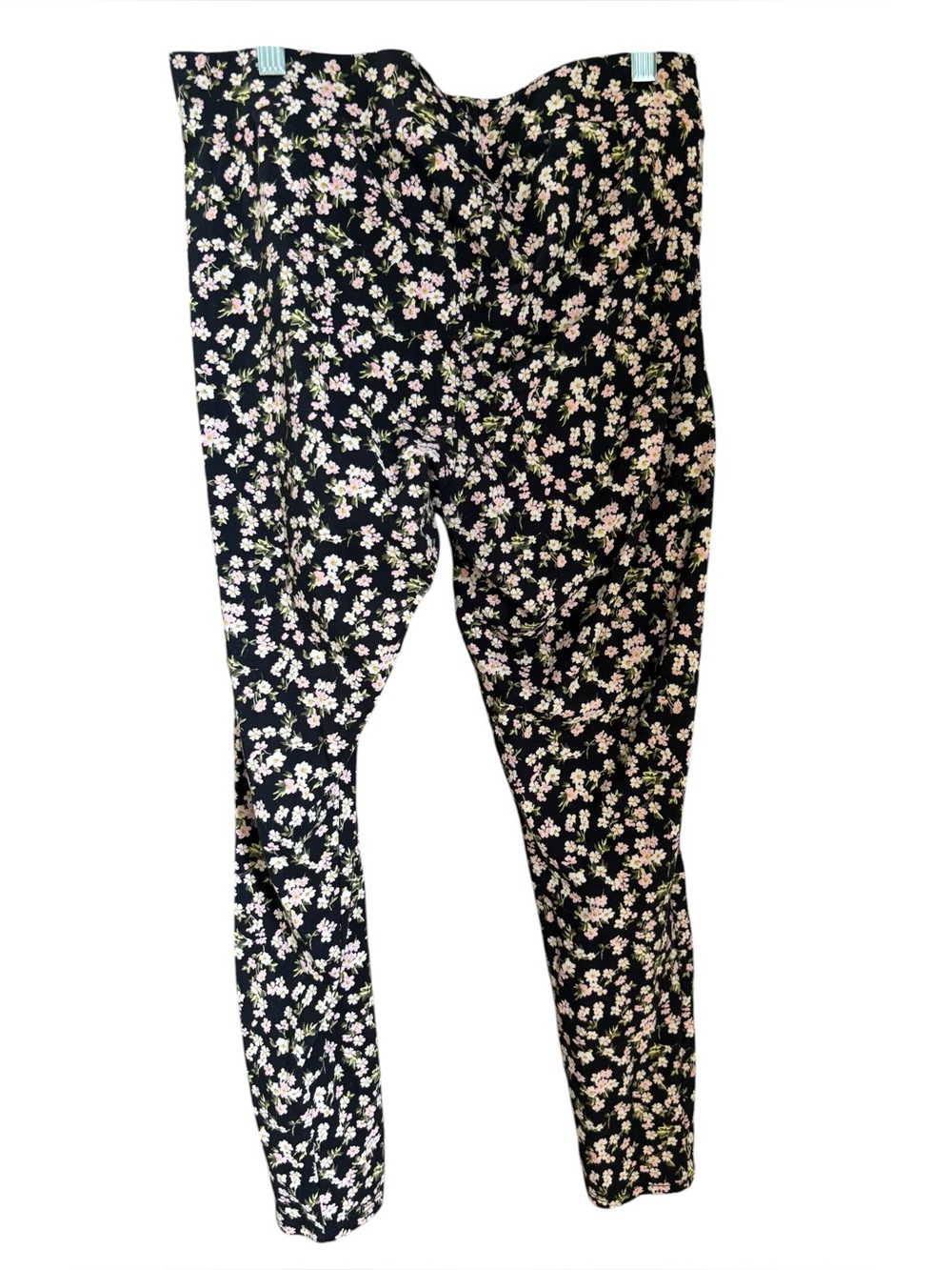 Torrid Leggings Women's Black Pink Floral Stretch Pockets Cottage Peasant Size 1 - Picture 6 of 6